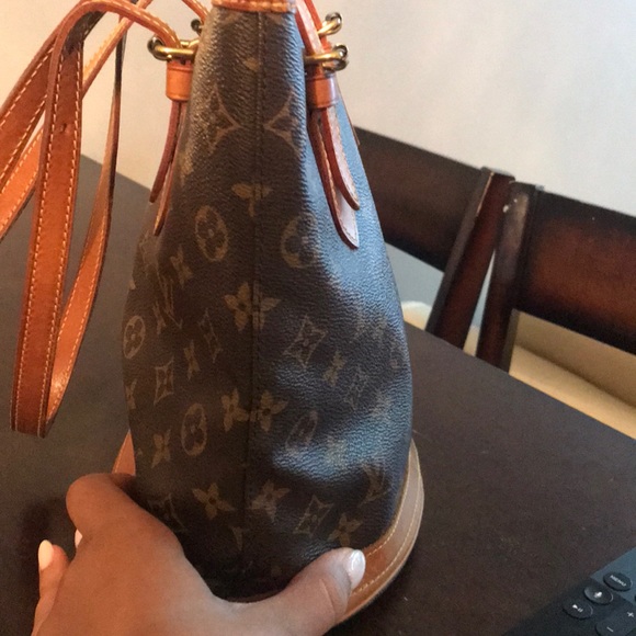 LV Bucket bag - Picture 4 of 12